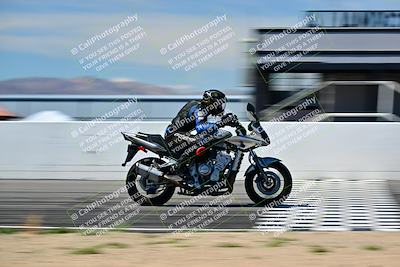 media/Mar-25-2024-Moto Forza (Mon) [[8d4319bd68]]/3-Intermediate Group/Session 4 (Front Straight Speed Pans)/